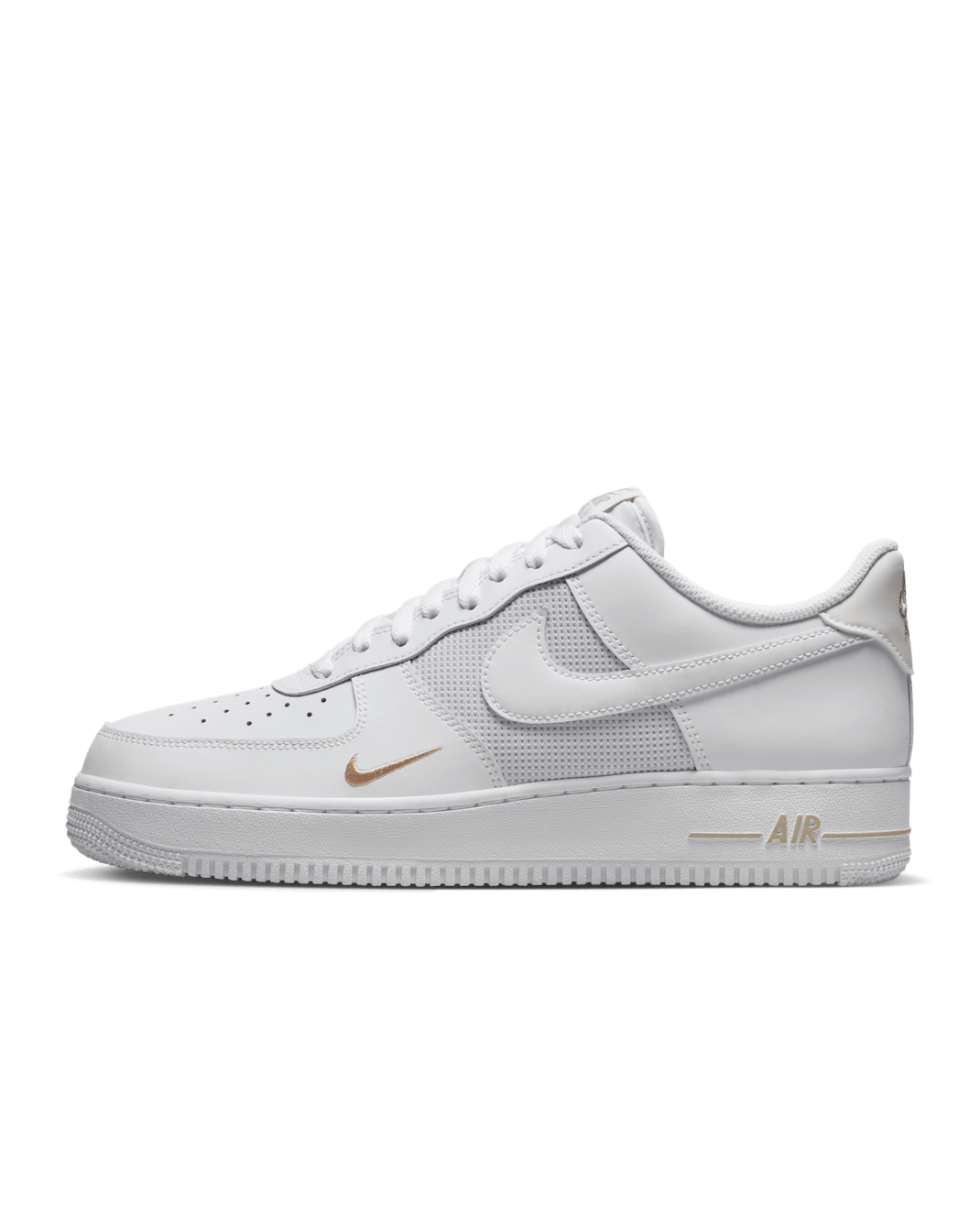 Chaussure Nike Air Force 1 '07 LV8 pour homme - Blanc/Metallic Silver/Desert Khaki