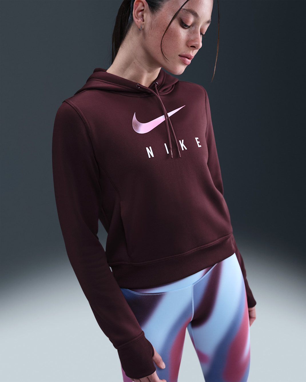 Nike One Women's Therma-FIT Hoodie - Burgundy Crush