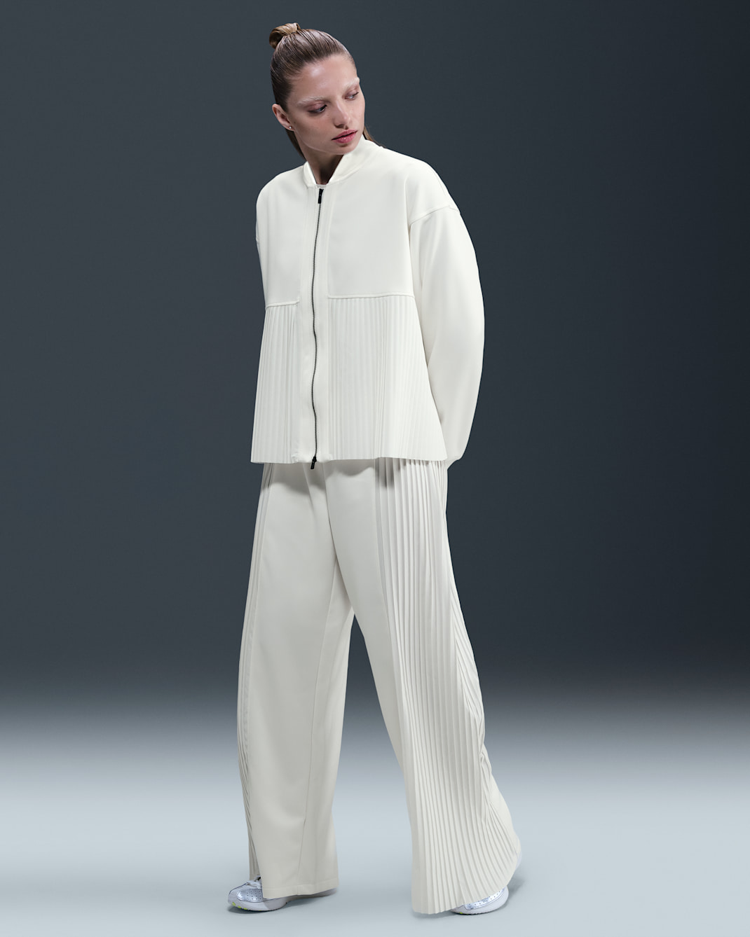 Nike Sportswear Women's Pleated Pants - Sail/Black