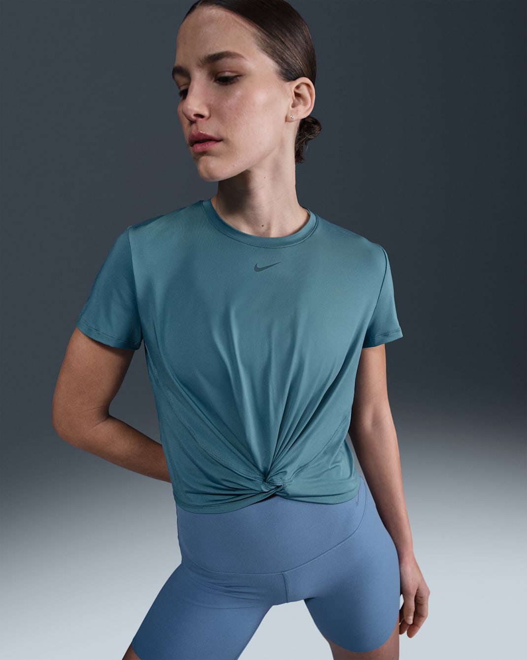 Playera de manga corta Dri-FIT para mujer Nike One Classic Twist - Azul humeante/Negro
