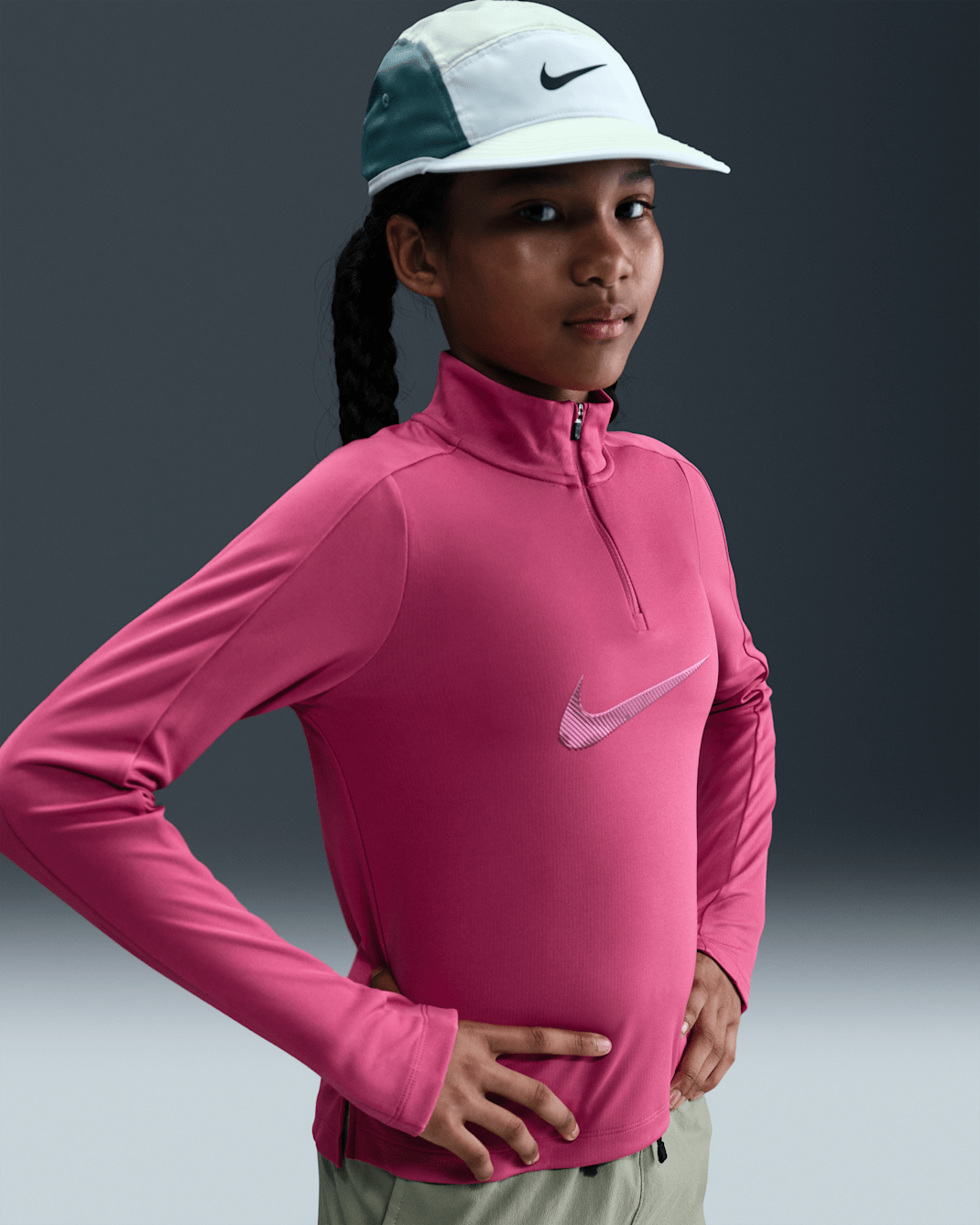 Nike Pro Dri-FIT Çeyrek Fermuarlı Genç Çocuk (Kız) Üstü - Sweet Beet/Playful Pink/Sweet Beet