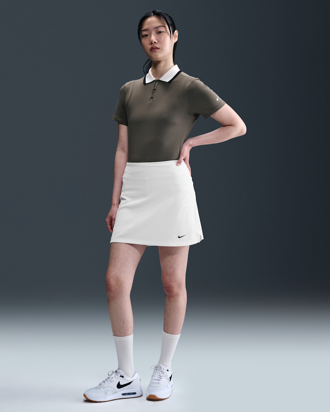 ナイキ ツアー ウィメンズ Dri-FIT ADV ゴルフスカート - ホワイト/ブラック