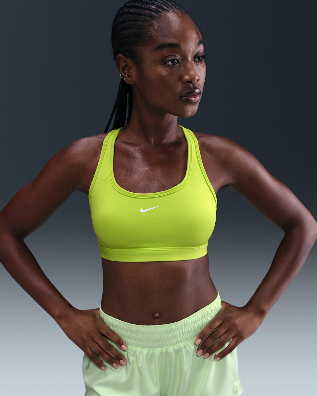 Brassière de sport à maintien léger Nike Swoosh Light Support pour femme - Cyber/Blanc