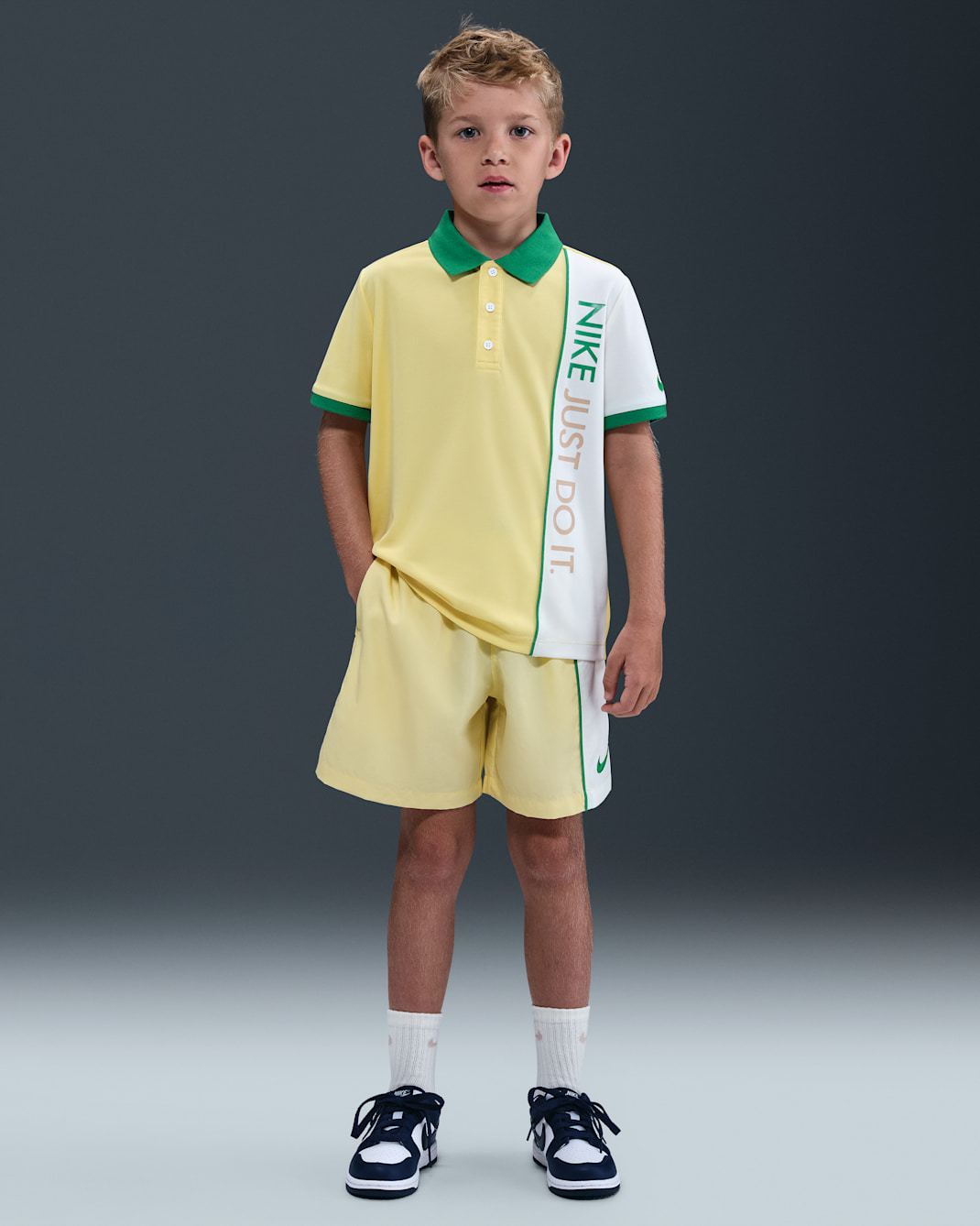 Conjunto de 2 piezas de shorts para niños talla pequeña Nike Net Dri-FIT - Amarillo suave