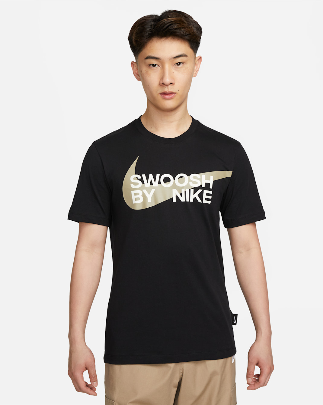 Nike Sportswear 男款 T 恤 - 黑色