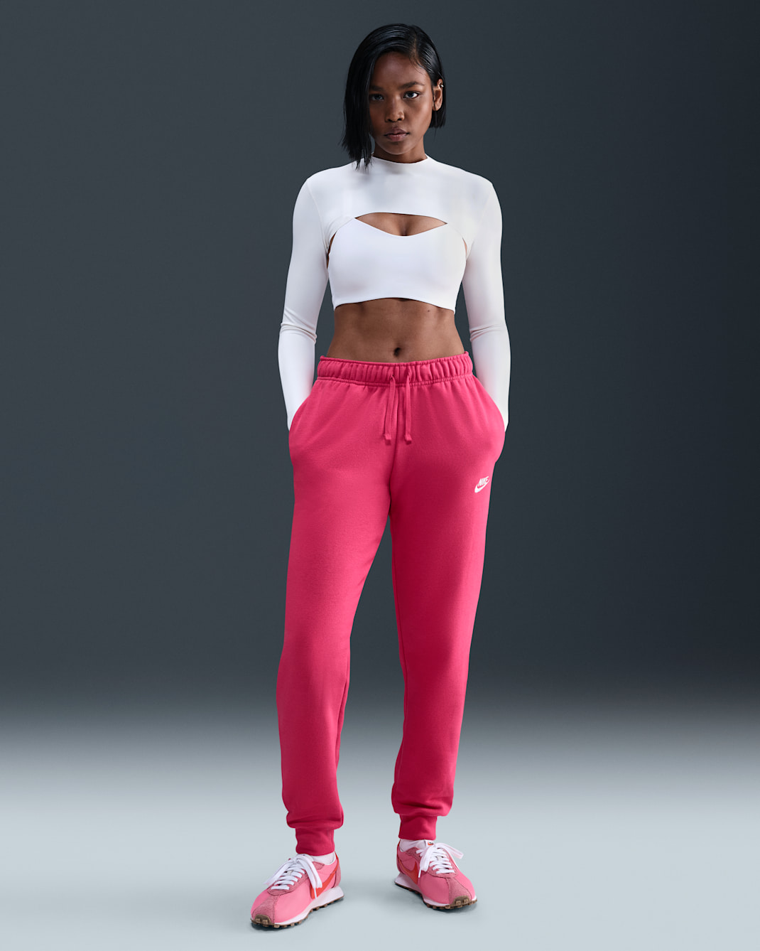 Nike Sportswear Club Fleece Women's Mid-Rise Joggers - Rush Pink/White