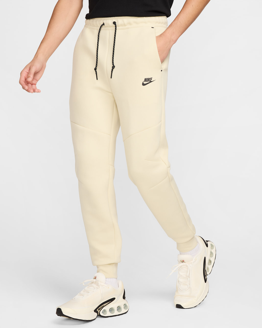 Nike Tech Men's Fleece Joggers - Light Khaki/Black