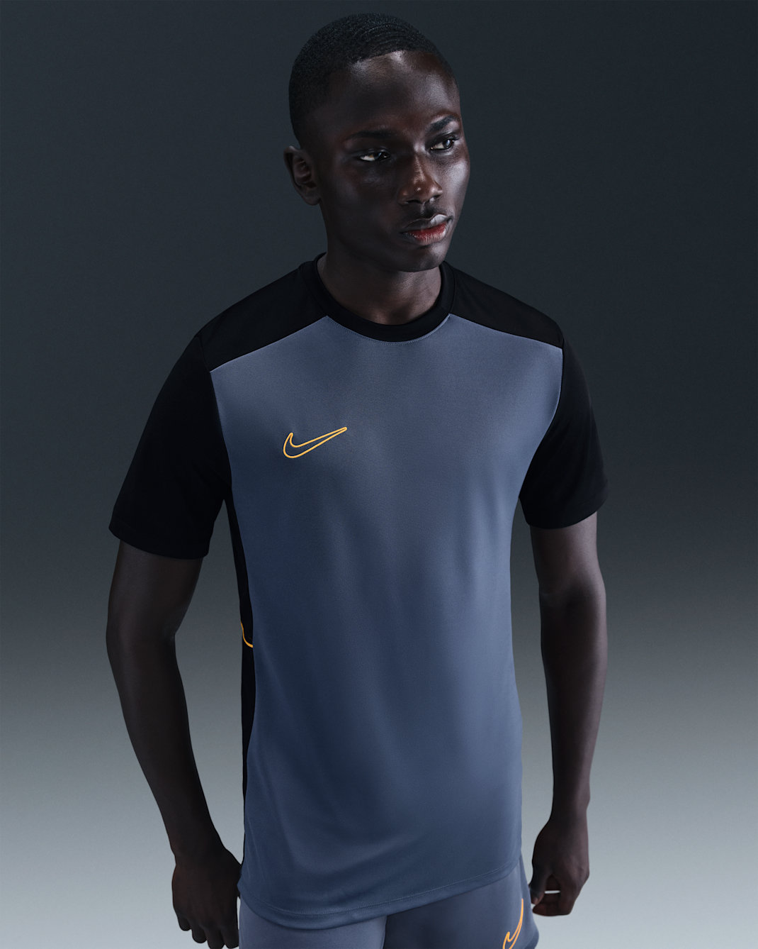 Nike Academy Men's Dri-FIT Short-Sleeve Football Top - Diffused Blue/Black/University Gold/University Gold