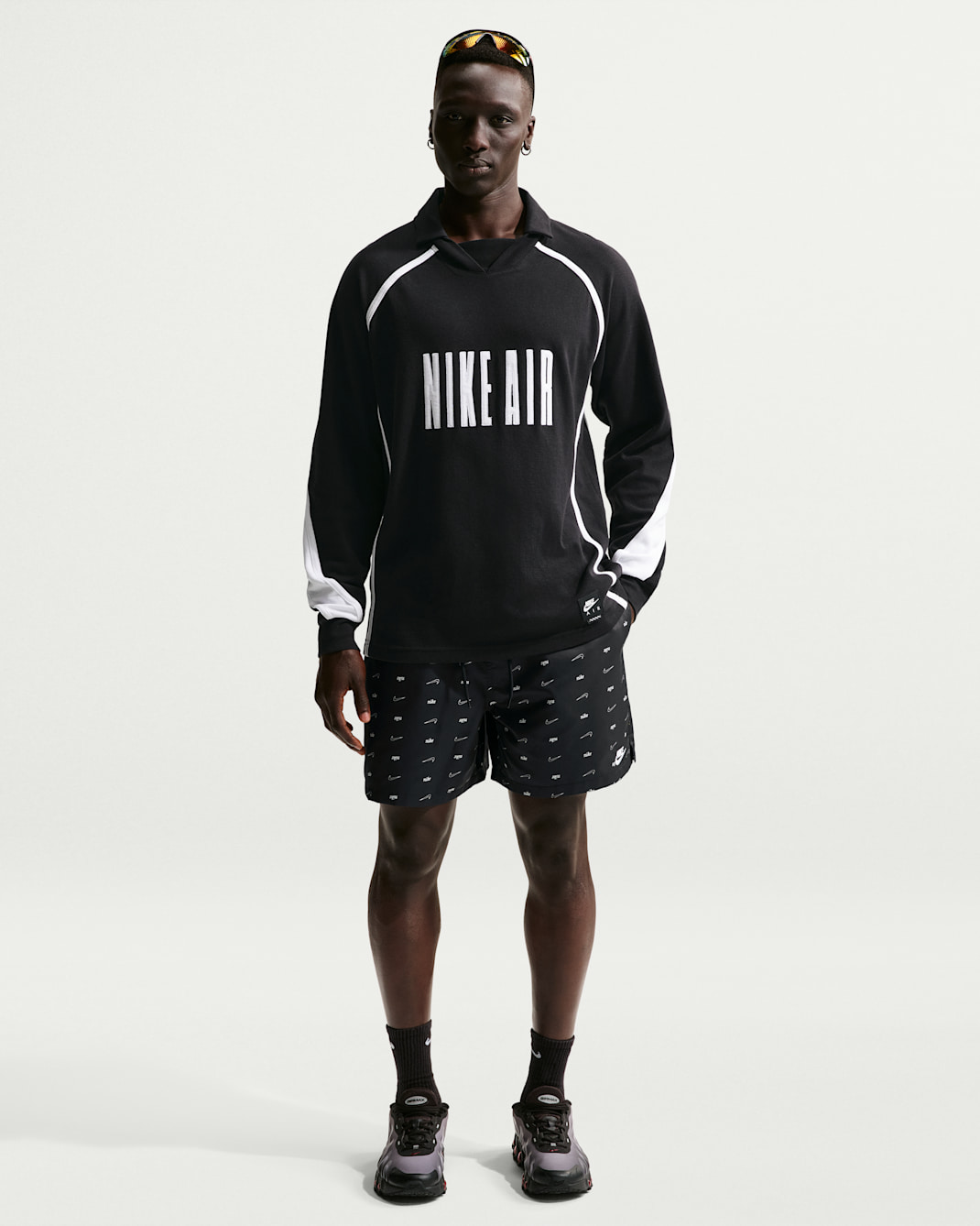 Nike Sportswear Club Men's Woven Flow Shorts - Black/White