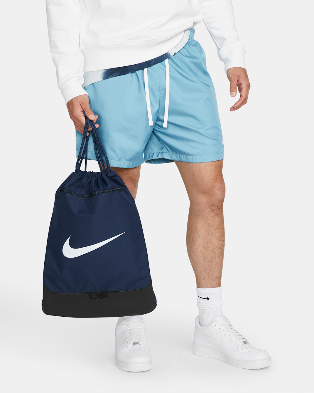 ถุงผ้าเทรนนิ่งสำหรับยิม Nike Brasilia 9.5 (18 ล.) - Midnight Navy/ดำ/ขาว