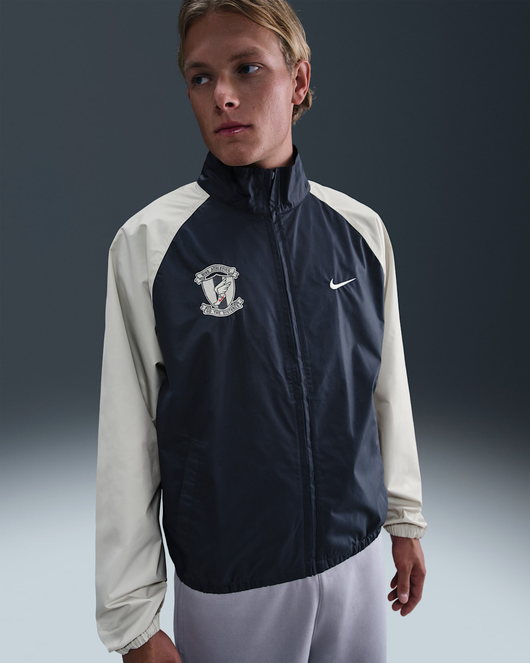 Nike Club Men's Woven Jacket - Thunder Blue/Light Bone/Sail