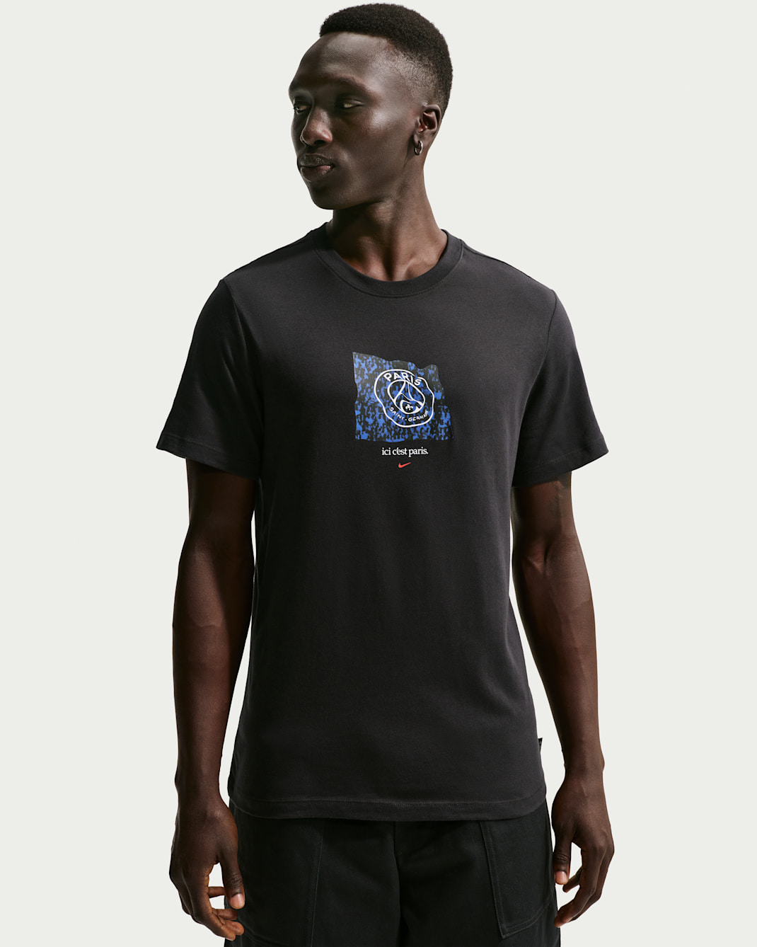 Paris Saint-Germain Men's Nike Soccer T-Shirt - Black