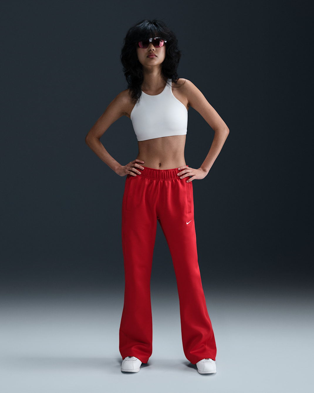 Nike Sportswear Windrunner Women's Slim Mid-Rise Knit Trousers - University Red/White