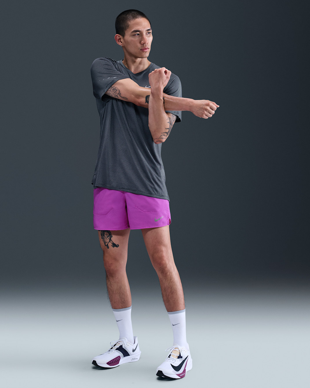 Nike Dri-FIT Stride Men's 13cm (approx.) Brief-Lined Running Shorts - Vivid Purple/Black