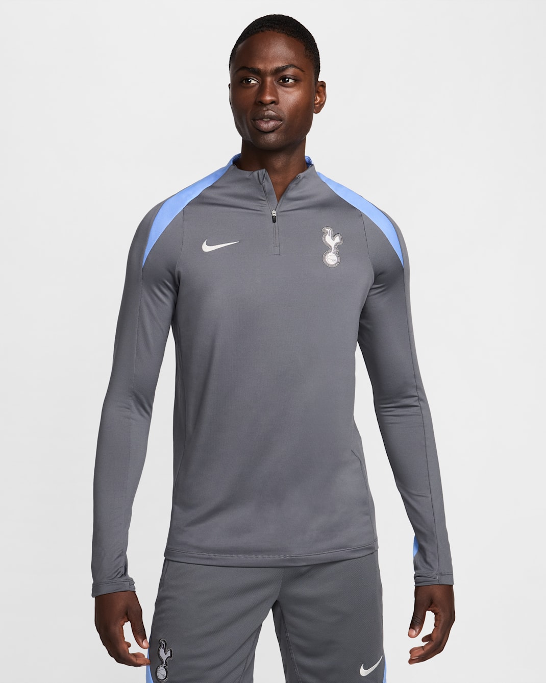 Tottenham Hotspur Strike Nike Dri-FIT-fodboldtræningstrøje til mænd - Dark Grey/Dark Grey/Polar/Grey Fog