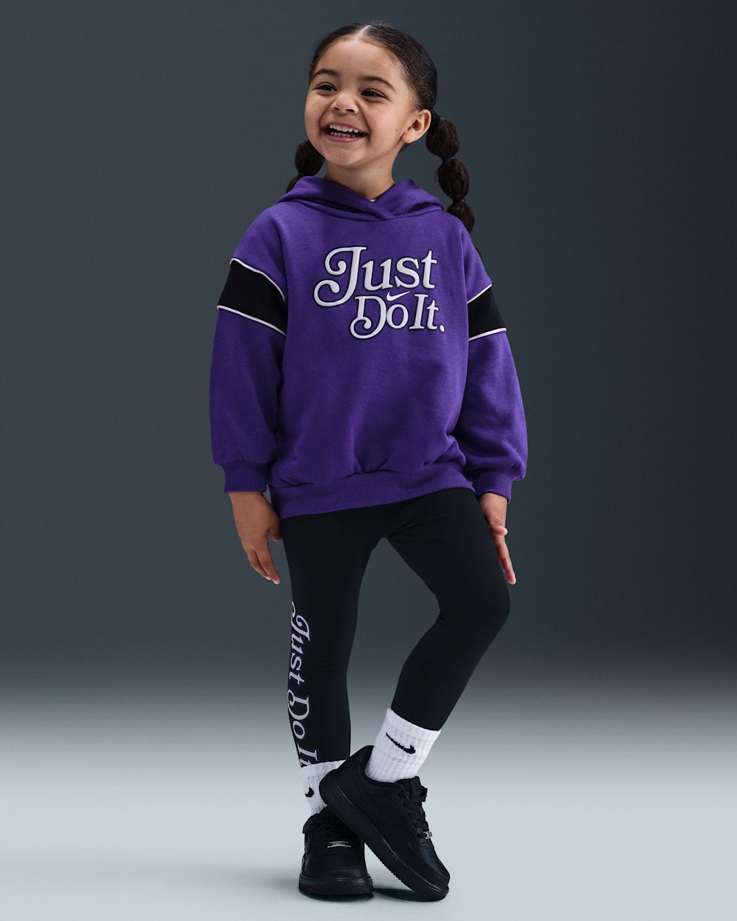 Conjunto de leggings y sudadera con gorro sin cierre infantil Nike Varsity Prep - Negro