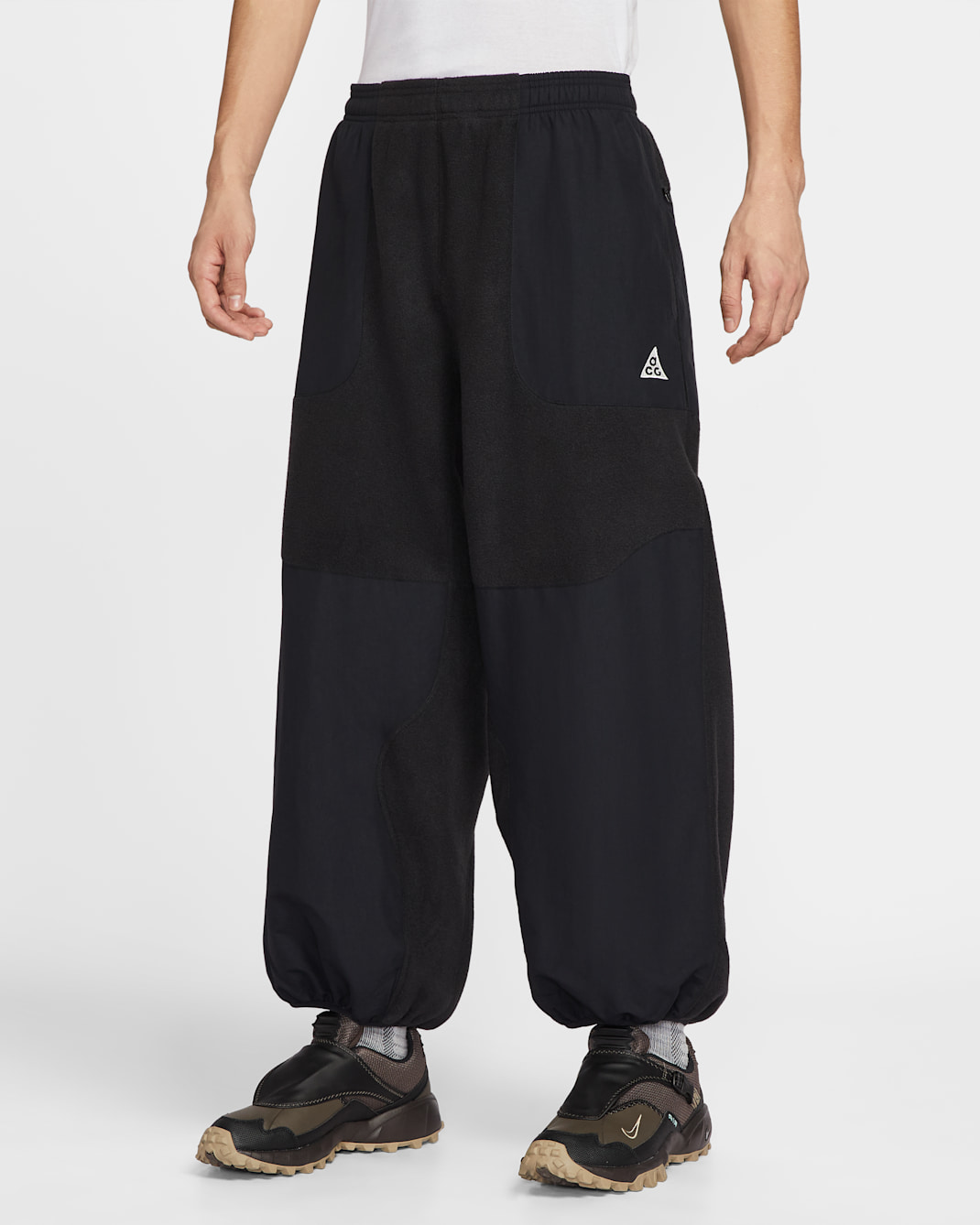 나이키 ACG '울프 트리' 플러스 플리스 팬츠 - 블랙/블랙/서밋 화이트