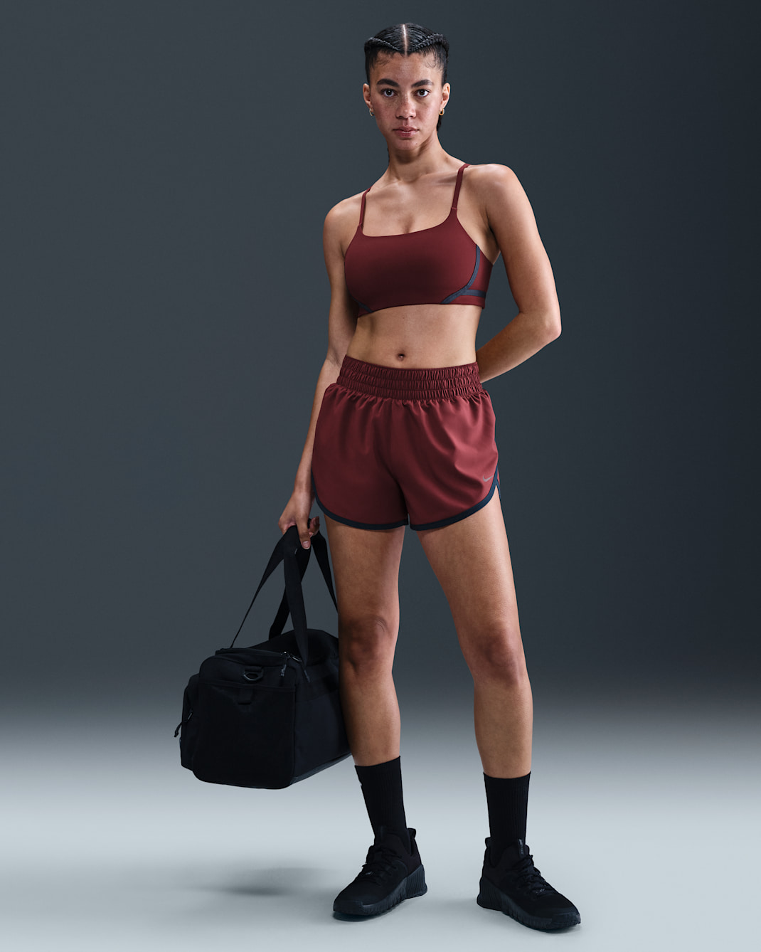 Shorts Dri-FIT con forro de ropa interior para mujer Nike One - Rojo team oscuro/Azul marino militar/Negro