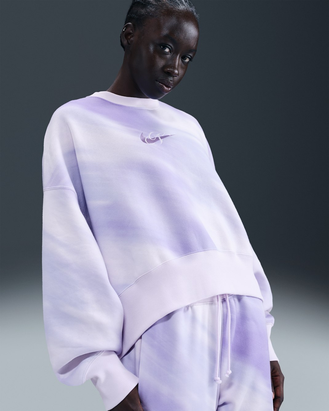 Sudadera oversized de cuello redondo para mujer Nike Sportswear Phoenix Fleece - Uva ligero