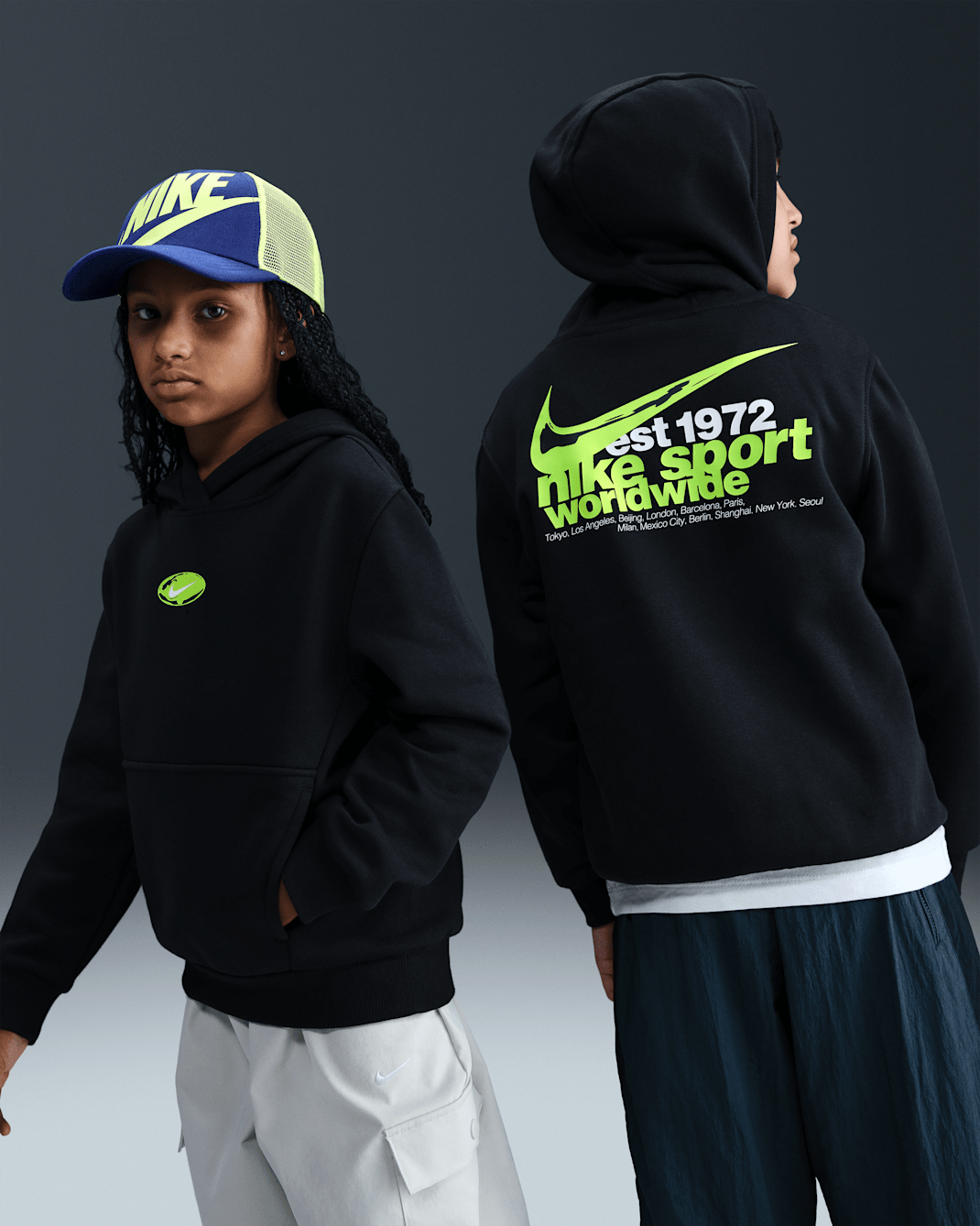 Sudadera con gorro para niños talla grande Nike Sportswear Club Fleece - Negro/Blanco/Volt