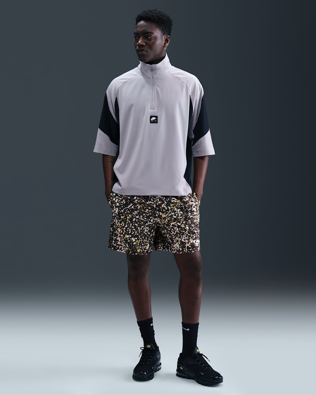 Nike Sportswear Club Men's Woven Shorts - Medium Olive/White