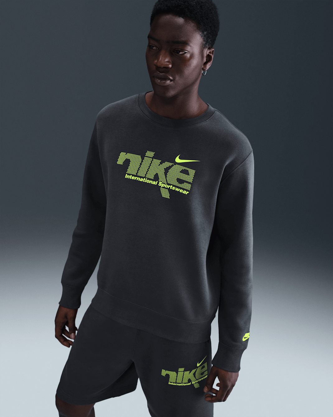 Nike Sportswear Club Men's Fleece Crew - Anthracite/Volt