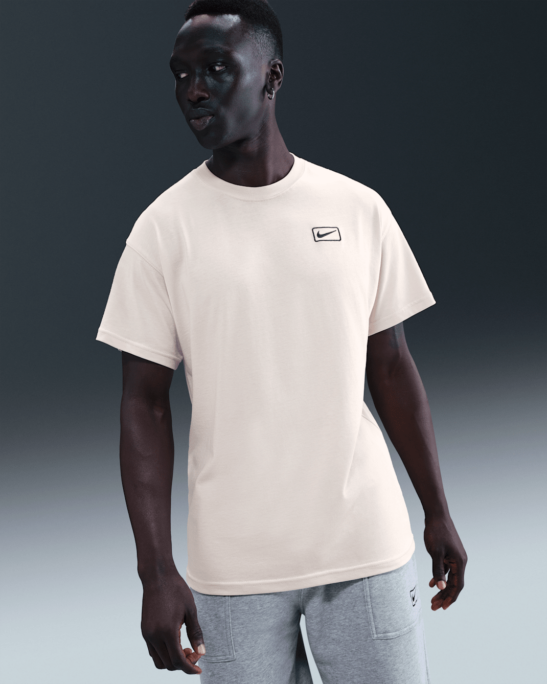 Nike Sportswear Men's T-Shirt - Light Orewood Brown
