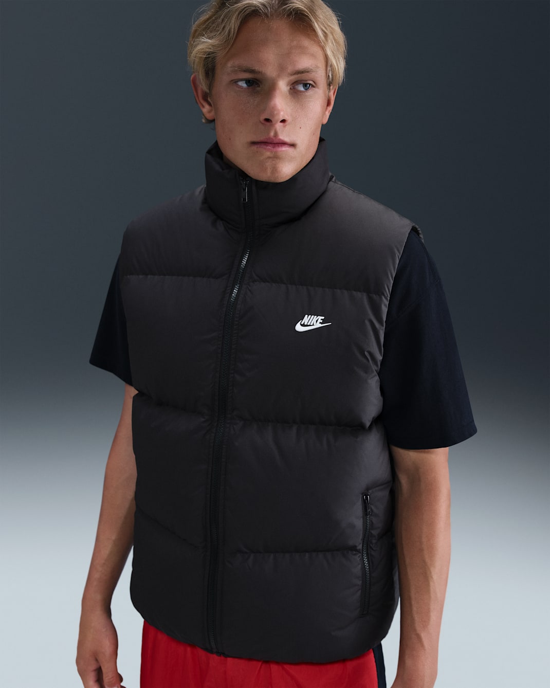 Nike Sportswear Club Men's Therma-FIT Puffer Vest - Black/White