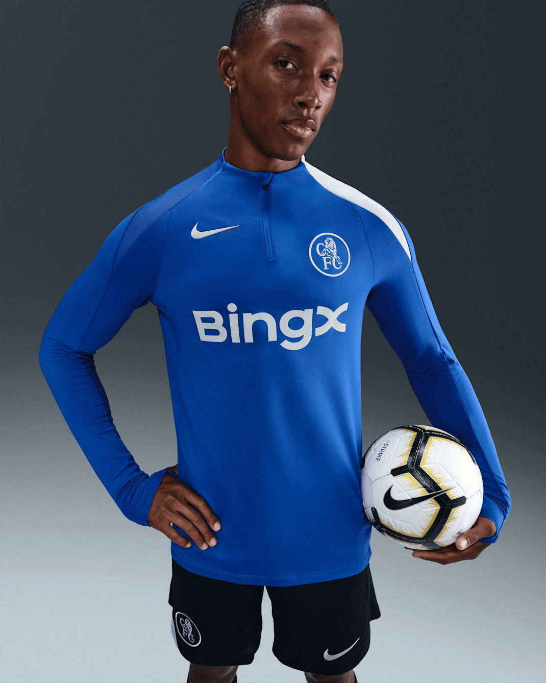 Chelsea F.C. Strike Third Men's Nike Dri-FIT Total 90 Football Knit Drill Top - Game Royal/Field Silver/Field Silver