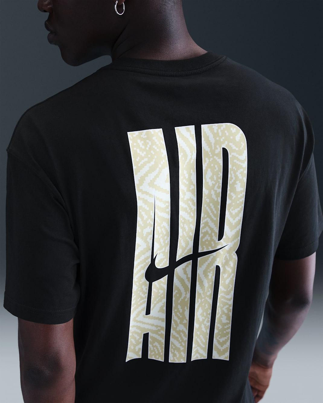 Nike Sportswear Men's Max90 T-Shirt - Black