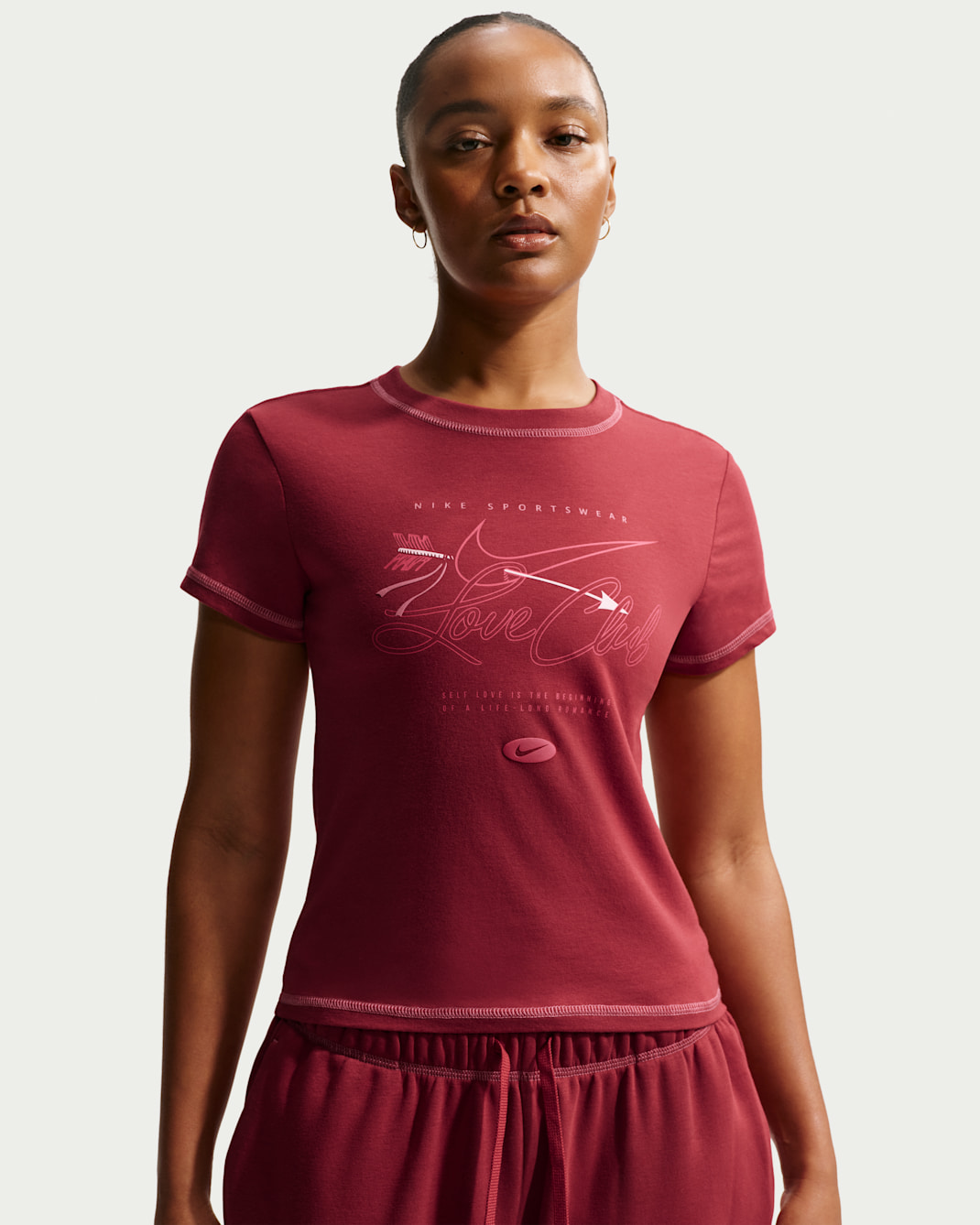 Nike Sportswear Chill Knit Women's Slim Short-Sleeved Cropped T-Shirt - Team Crimson/Peony