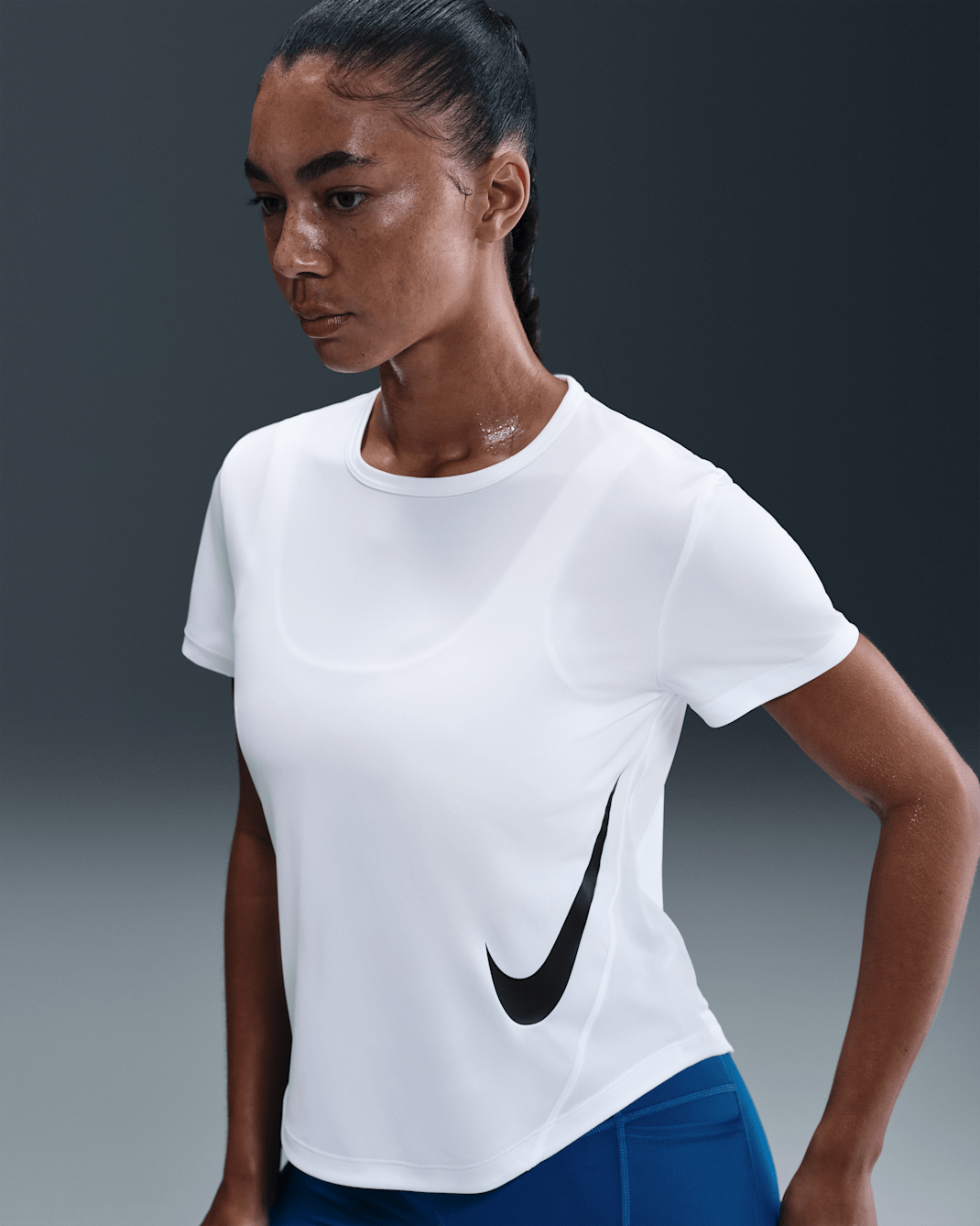 Nike Tempo Swoosh Run Women's Dri-FIT Short-Sleeve Running Top - White/Black