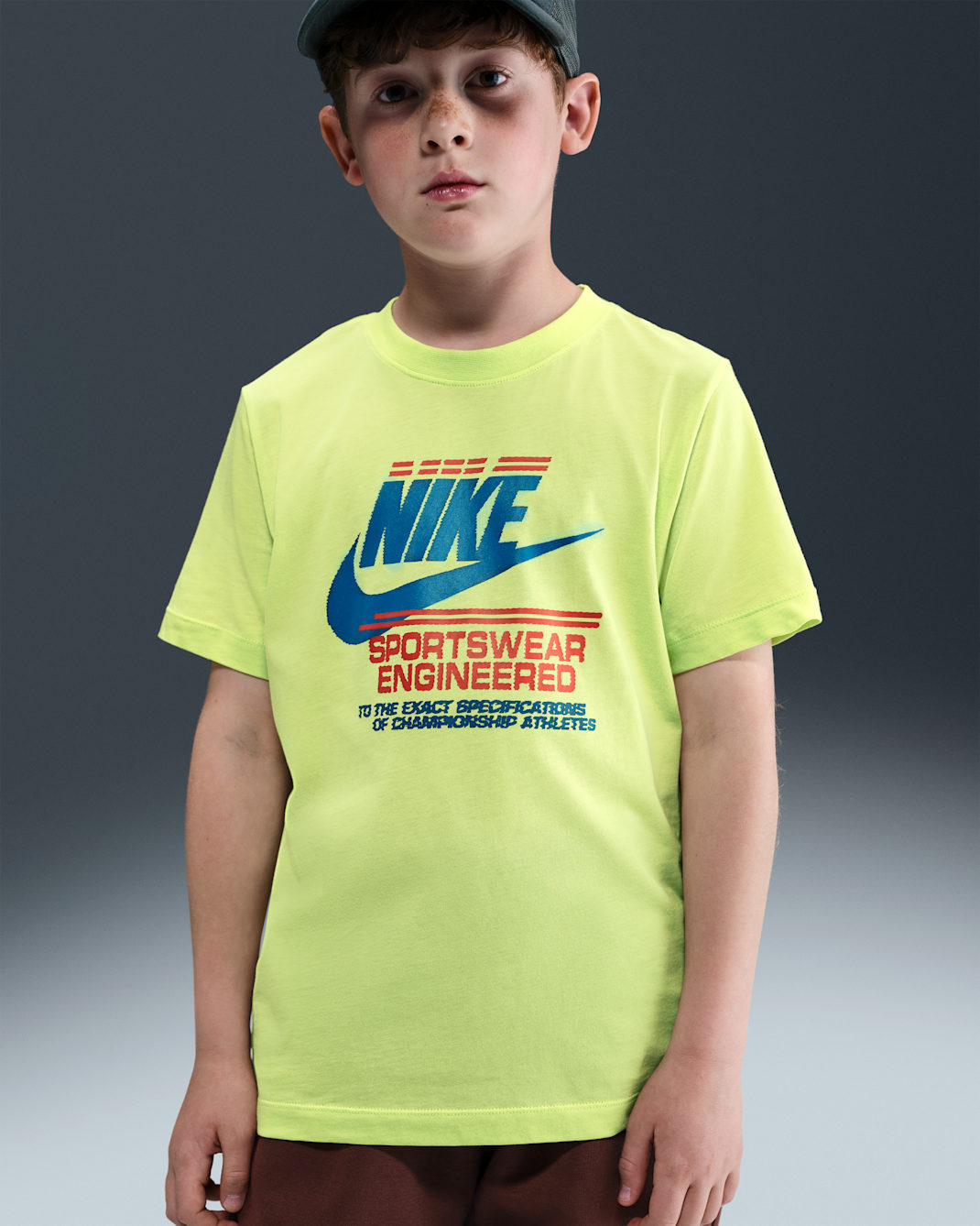 Playera para niños talla grande Nike Sportswear - Toque de limón claro