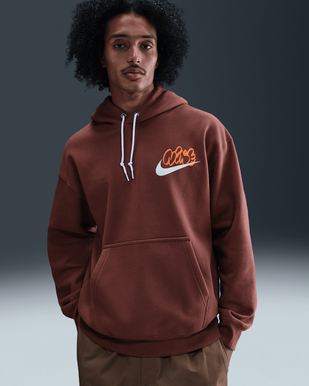 Nike Solo Swoosh Men's Fleece Hoodie - Red Sepia