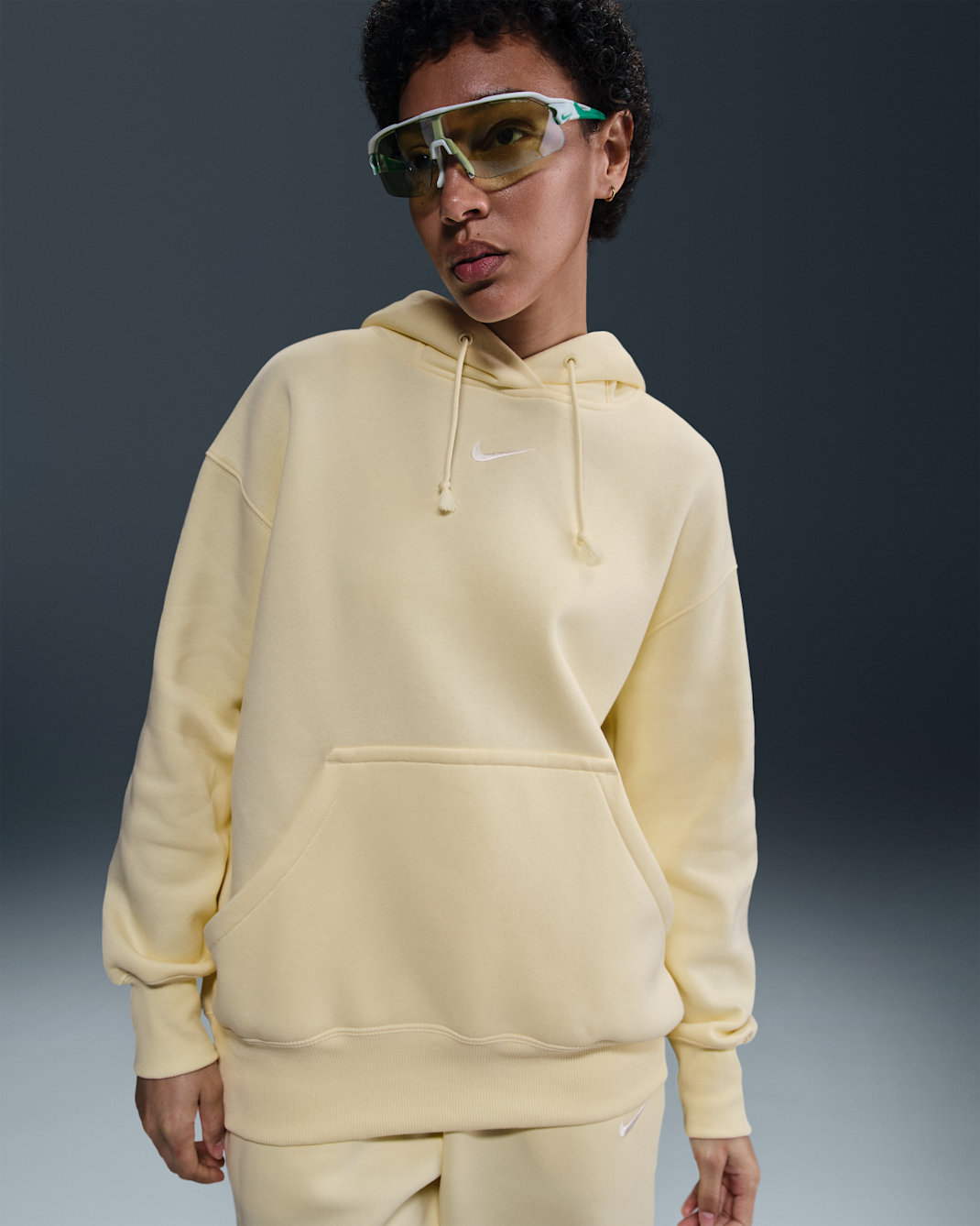 Nike Sportswear Phoenix Fleece Women's Oversized Pullover Hoodie - Alabaster/Sail