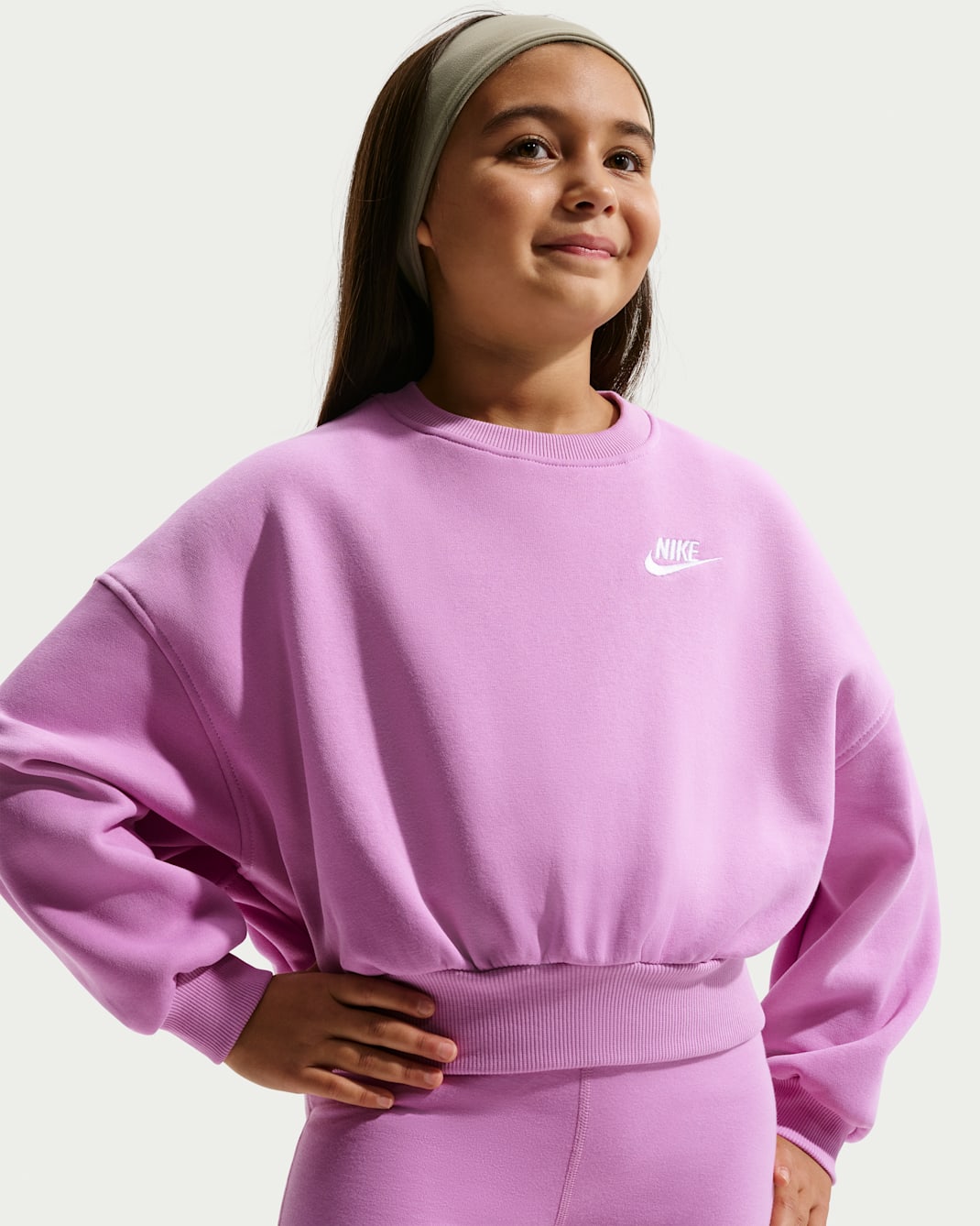 Nike Sportswear Club Fleece Girls' Boxy Crew-Neck Sweatshirt - Light Magenta/Light Magenta/White