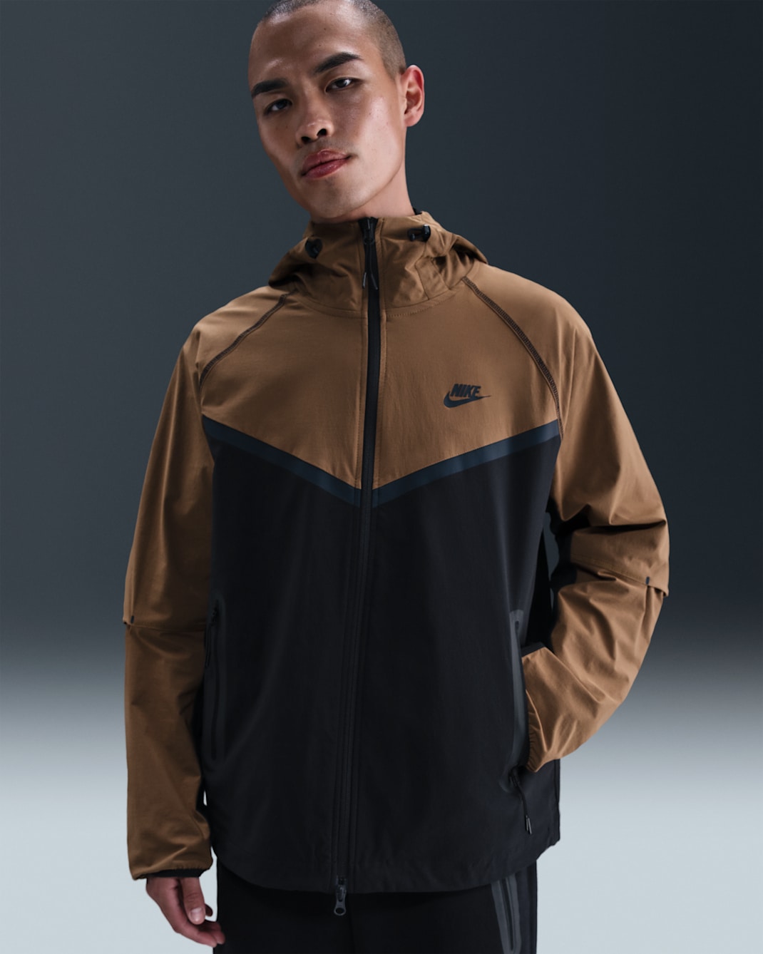 Nike Tech Windrunner 男款梭織全長式拉鍊外套 - 黑色/苔蘚木棕/黑色