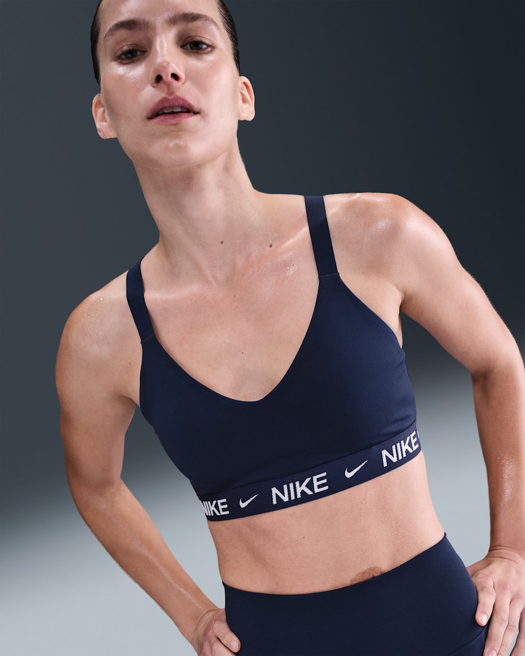 Nike Indy Medium Support Women's Padded Adjustable Sports Bra - Midnight Navy