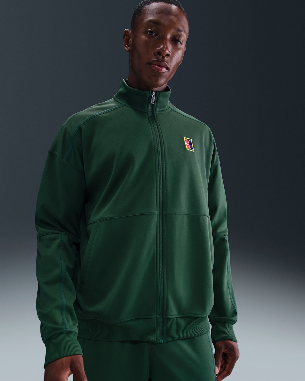 NikeCourt Heritage Men's Tennis Jacket - Fir/Fir