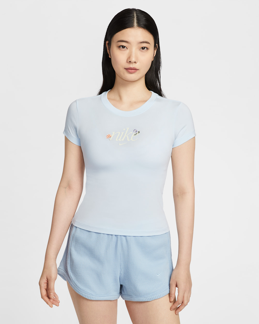 ナイキ スポーツウェア チル ニット ウィメンズ スリム グラフィック Tシャツ - ブルーティント