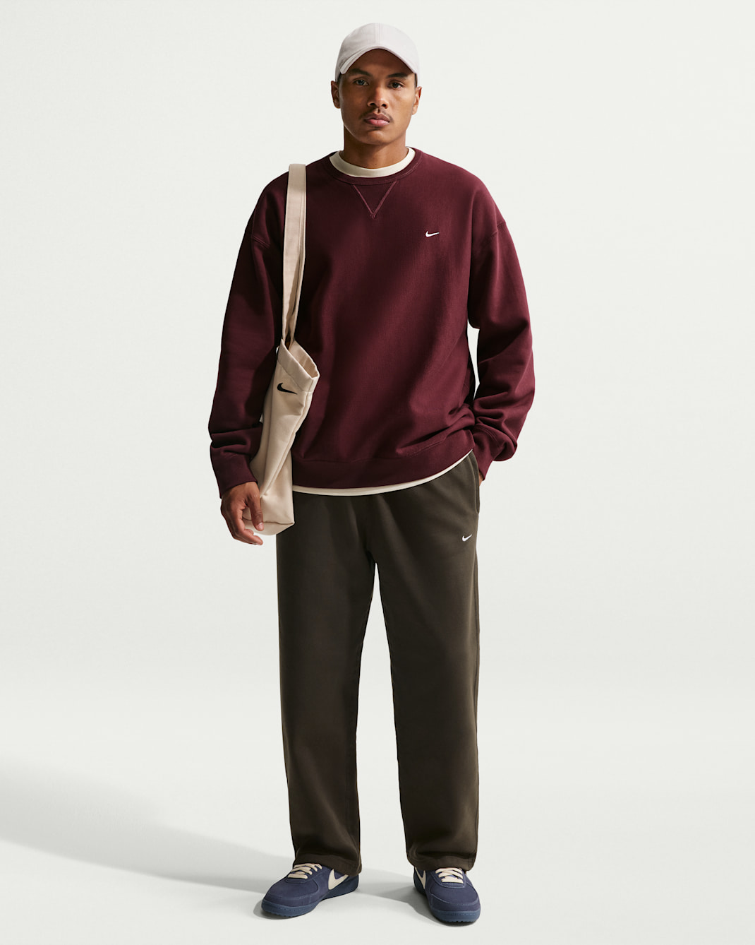 나이키 솔로 스우시 남성 플리스 오픈 헴 팬츠 - 다크 헤이즐/화이트