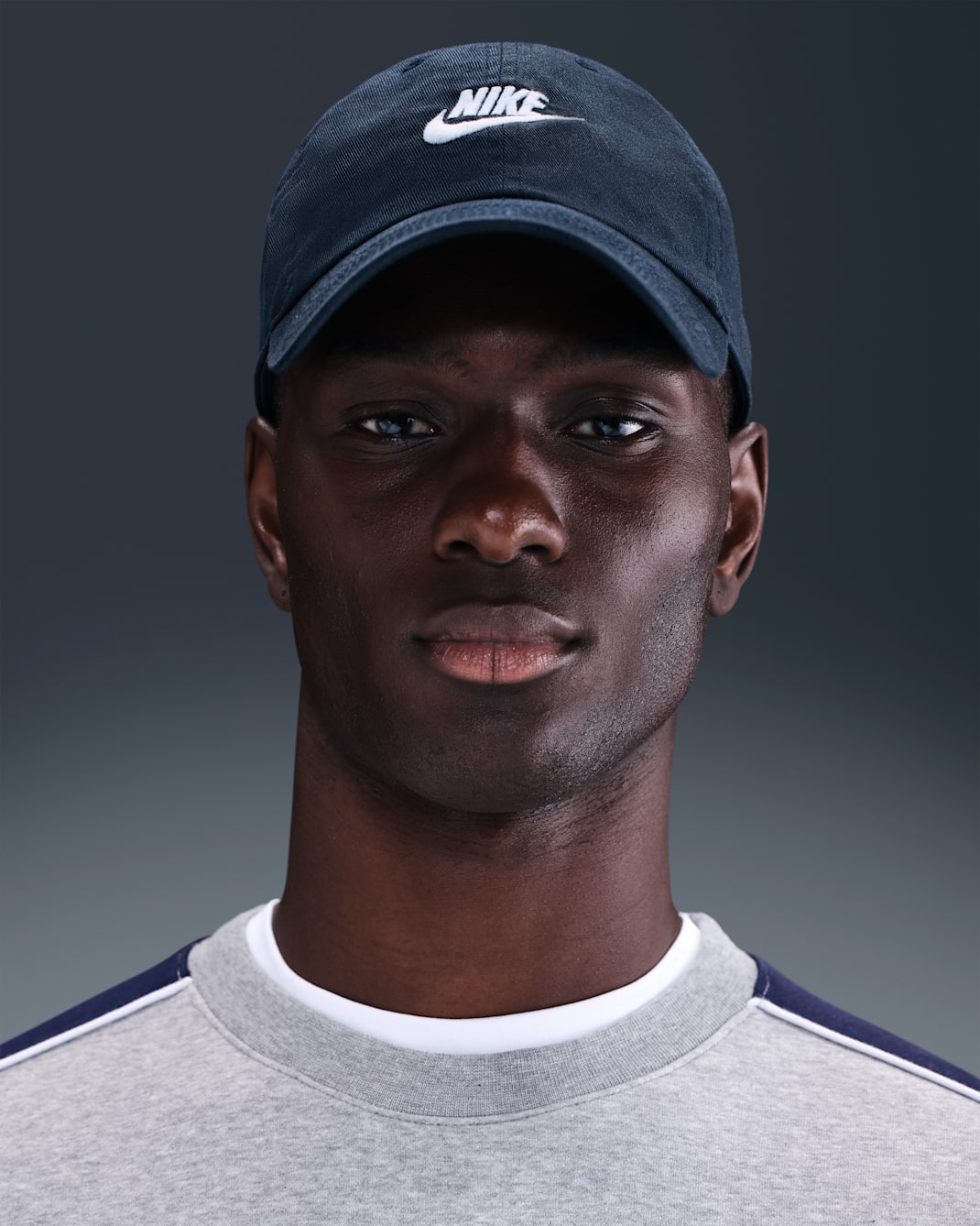 Nike Club unstrukturierte Futura Wash-Cap - Obsidian/Weiß