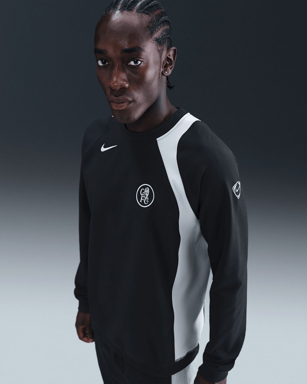 Chelsea F.C. Third Men's Nike Total 90 Football Crew-Neck Top - Black/Field Silver/Field Silver