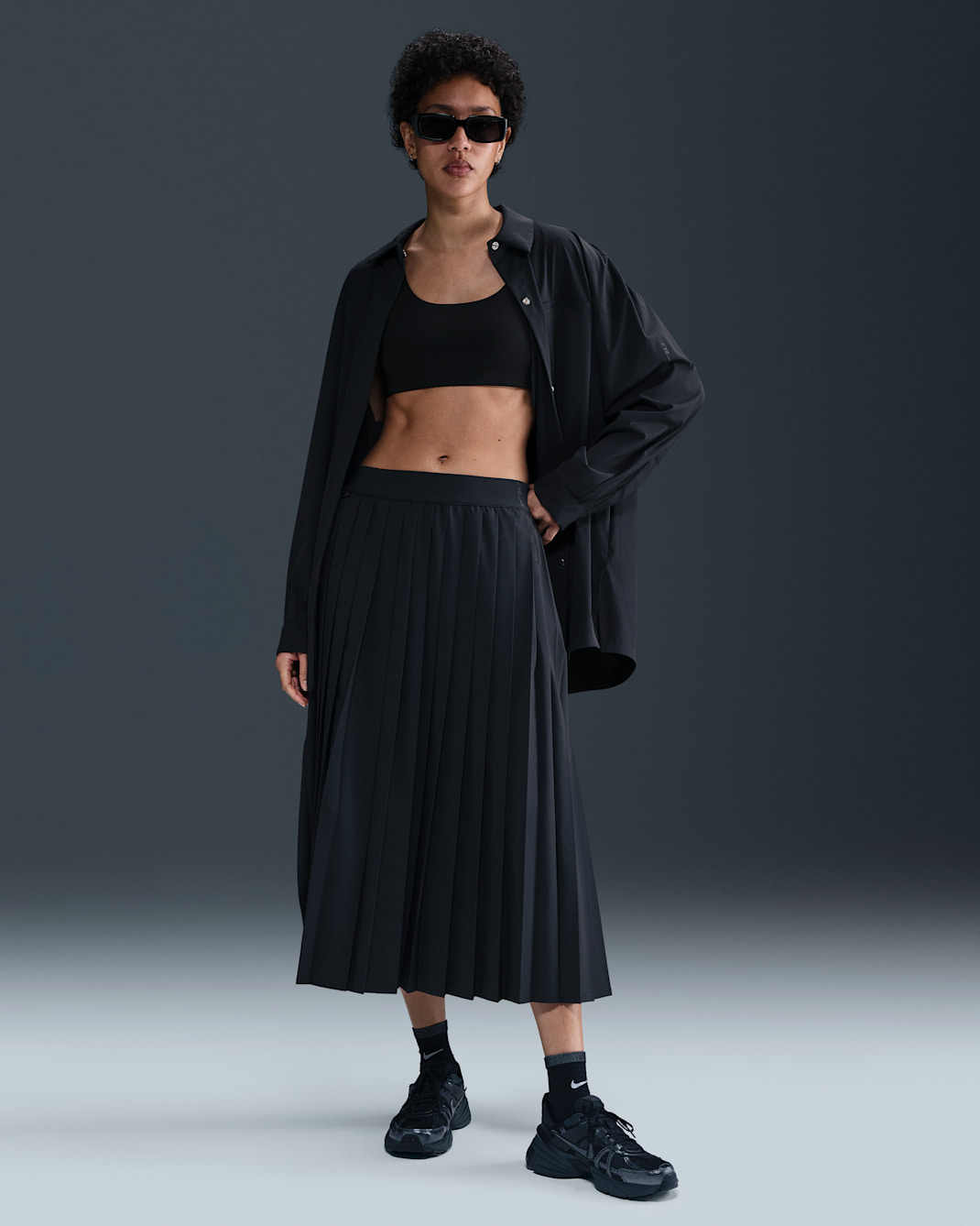 Nike 24.7 PerfectStretch Women's Dri-FIT Pleated Skirt - Black/Dark Smoke Grey