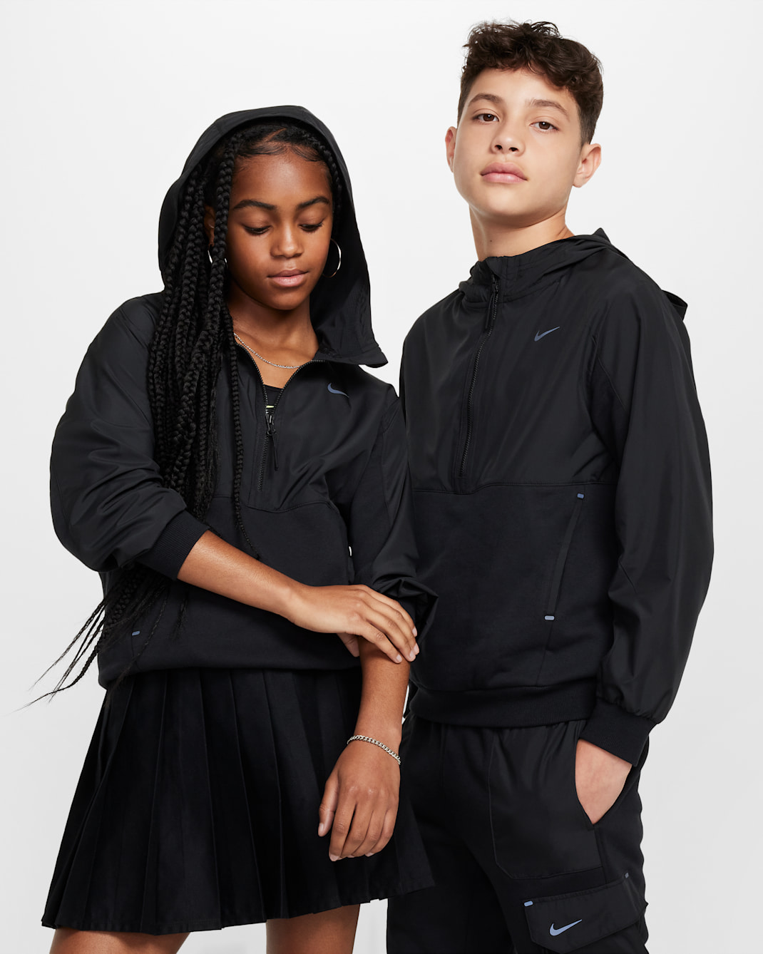 Nike Sportswear City Utility EasyOn félhosszú cipzáras, kapucnis polárpulóver nagyobb gyerekeknek - Fekete/Fekete
