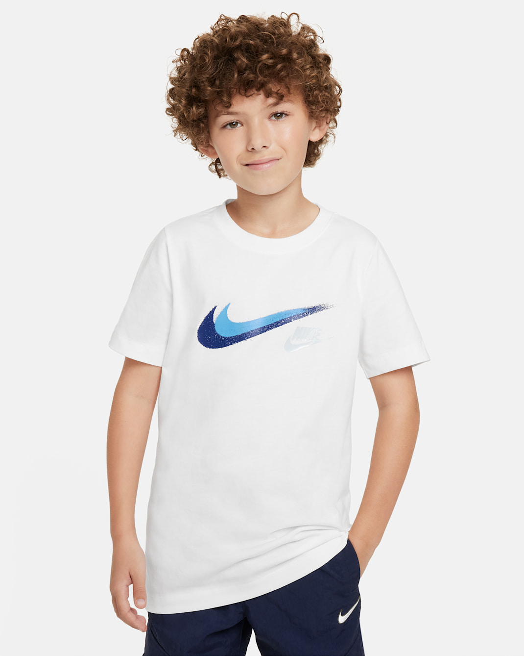 Nike Sportswear Older Kids' (Boys') Graphic T-Shirt - White