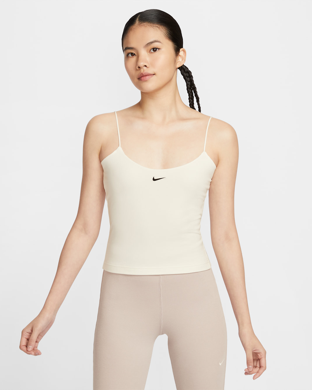 เสื้อกล้าม Cami รัดรูปผู้หญิง Nike Sportswear Chill Knit - Sail/ดำ