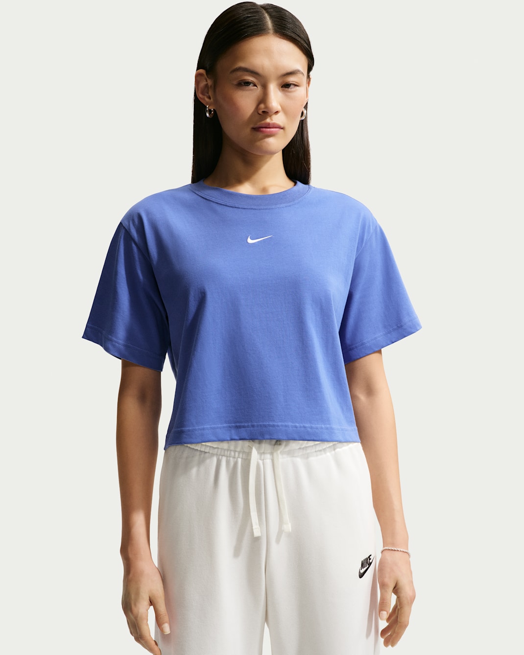 Nike Sportswear Women's Loose Short-Sleeve Cropped T-Shirt - Light Medium Blue/White