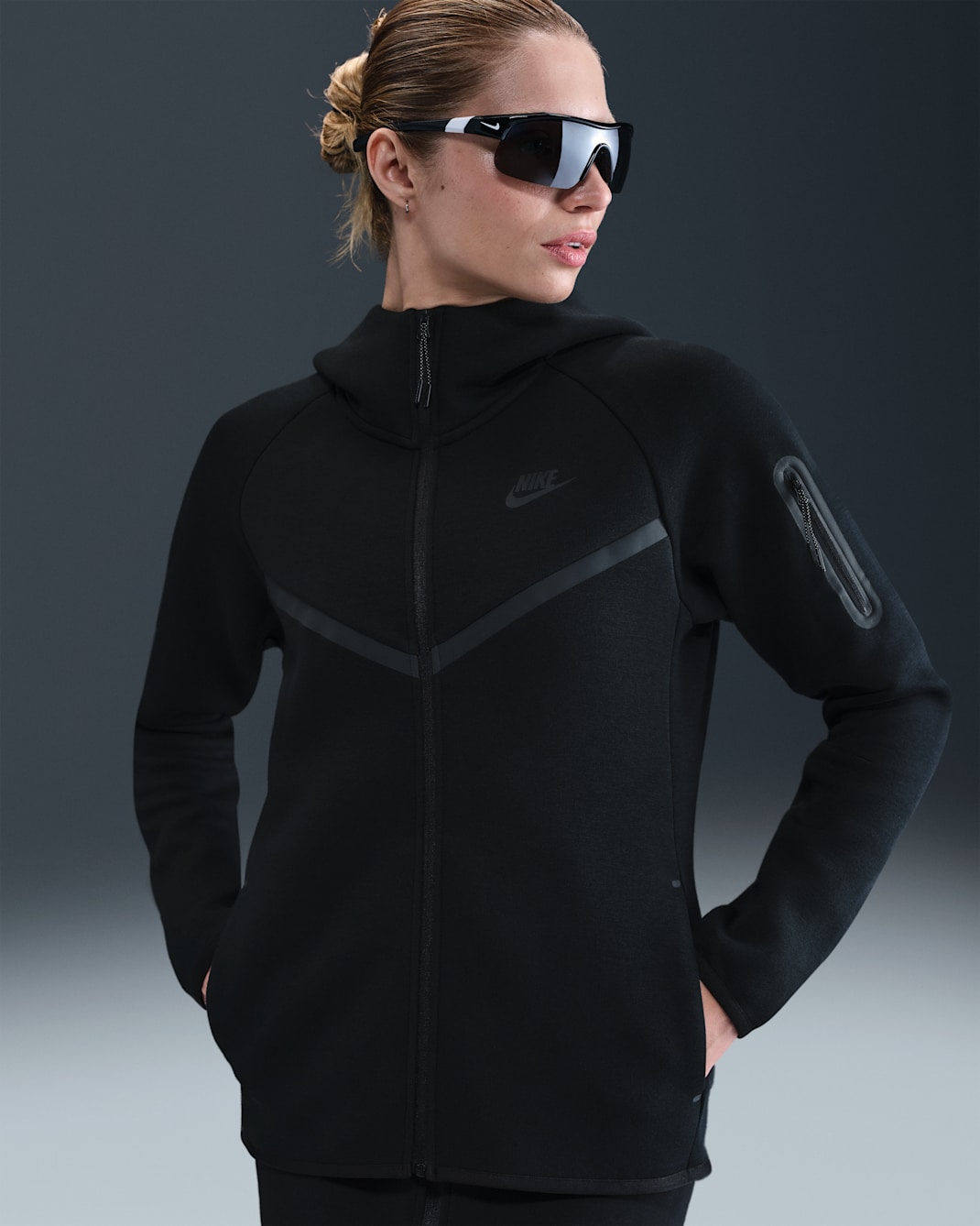 나이키 스포츠웨어 테크 플리스 윈드러너 여성 풀집 후디 - 블랙/블랙