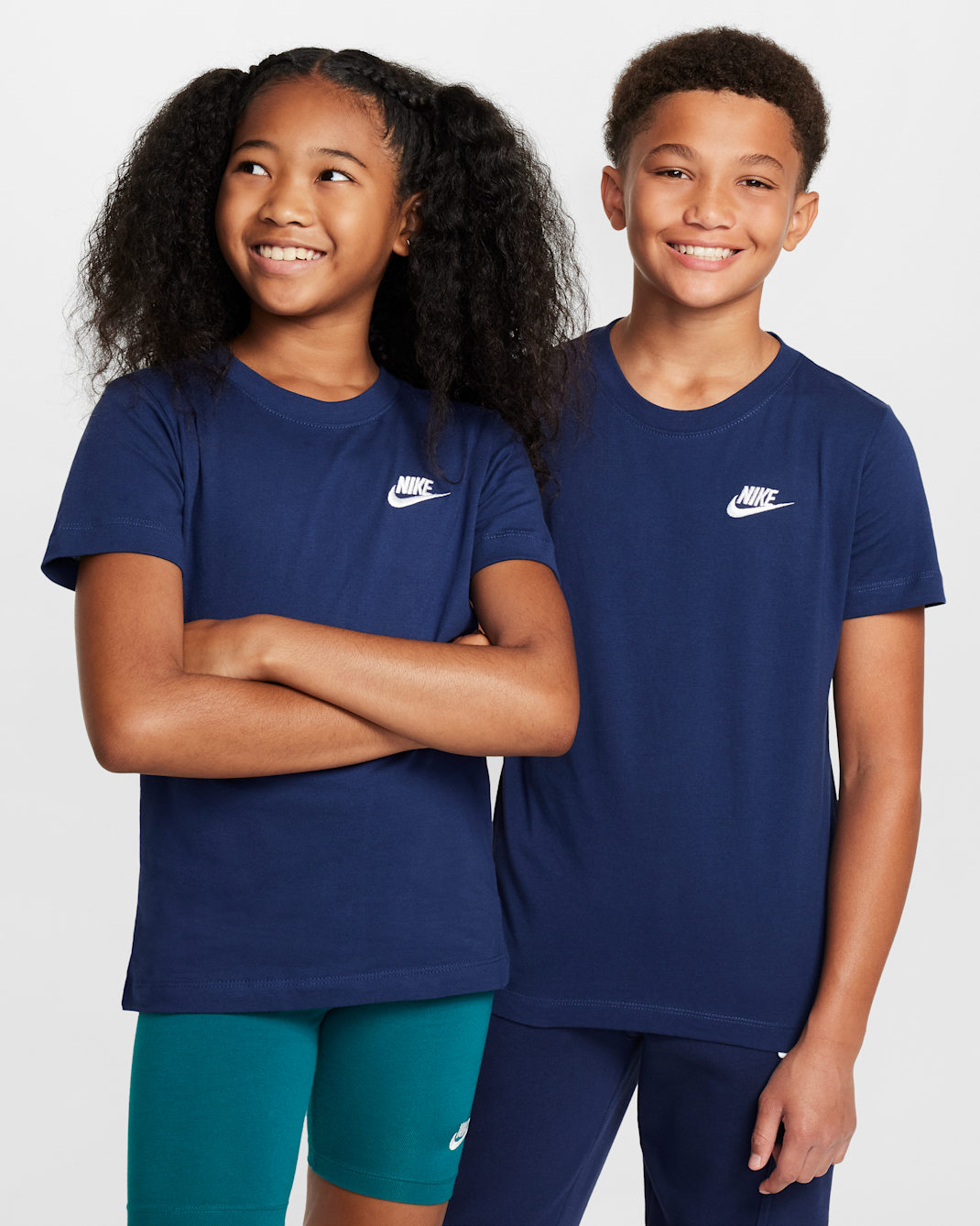 Nike Sportswear Big Kids' T-Shirt - Midnight Navy